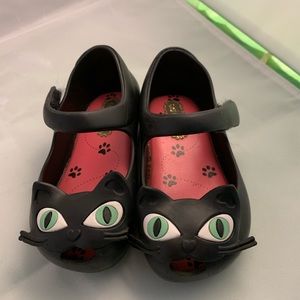 Mini Melissa cat shoes